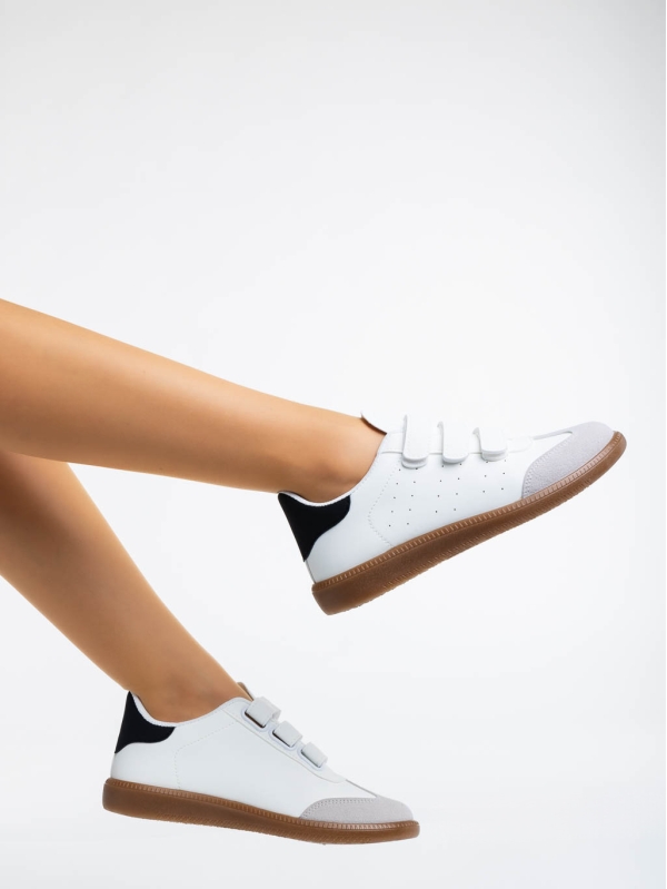 Дамски  спортни обувки бели с черно от екологична кожа Raynor, 2 - Kalapod.bg