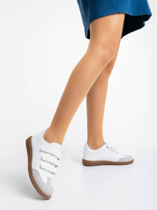 Дамски спортни обувки бели от екологична кожа Raynor, 3 - Kalapod.bg
