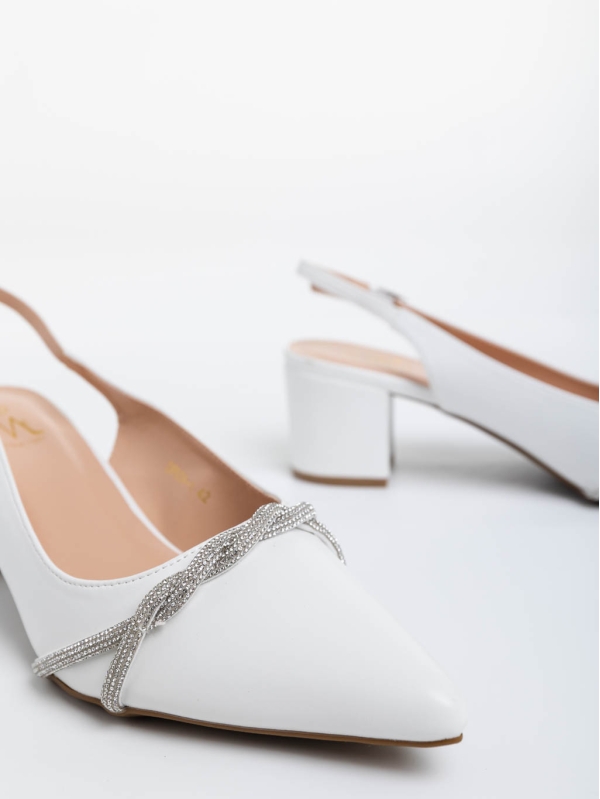 Дамски обувки с ток бели от екологична кожа Minetta, 4 - Kalapod.bg