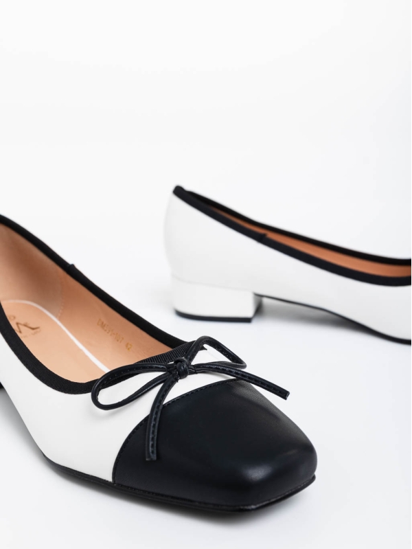 Дамски обувки с ток бели от екологична кожа Shyann, 4 - Kalapod.bg