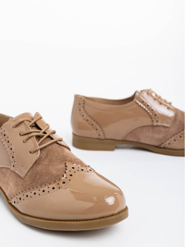 Дамски ежедневни обувки каки  от екологична кожа лачена  Mattea, 4 - Kalapod.bg