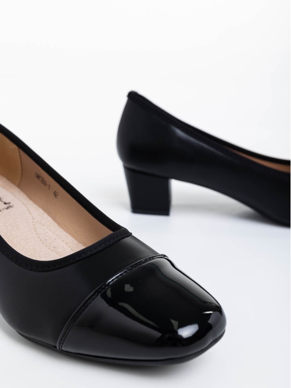 Дамски спортни обувки с ток черни от екологична кожа Reine, 4 - Kalapod.bg