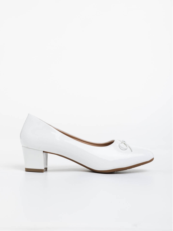 Дамски обувки с ток бели  от екологична кожа лачена  Natacha, 3 - Kalapod.bg