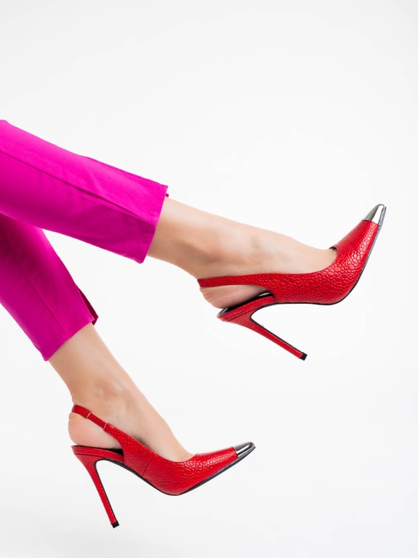 Дамски обувки  с ток червени от екологична кожа лачена Sheyla, 4 - Kalapod.bg