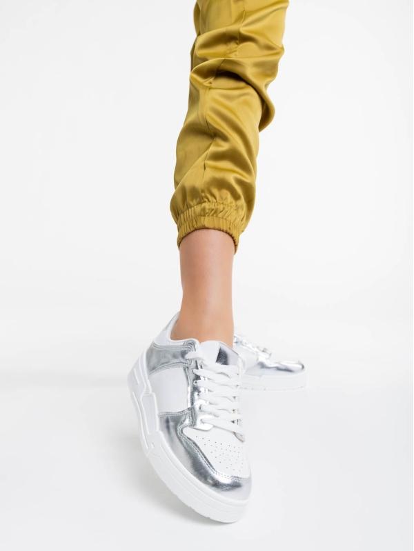 Дамски спортни обувки бели със сребристо от екологична кожа Rumeysa, 2 - Kalapod.bg