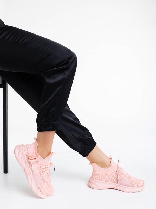 Дамски спортни обувки розови от текстилен материал Renie - Kalapod.bg