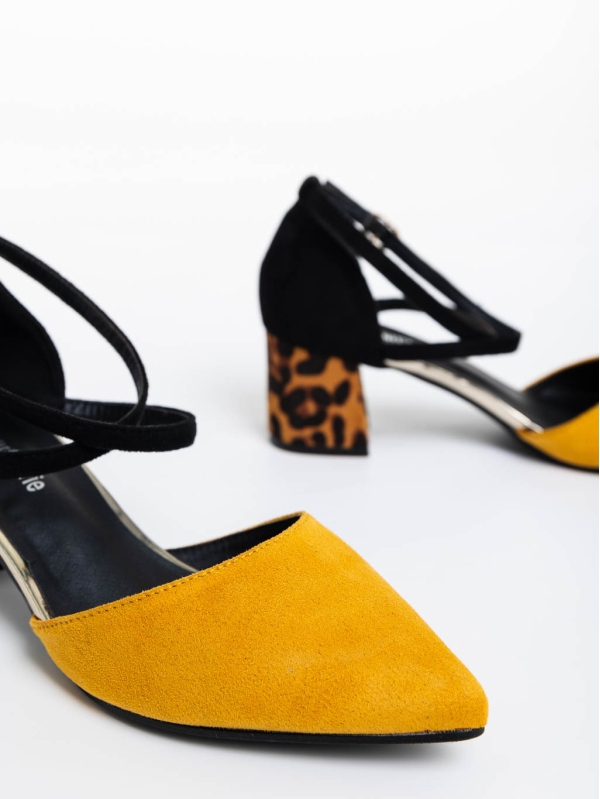 Дамски обувки с ток жълти от текстилен материал Sisley, 6 - Kalapod.bg
