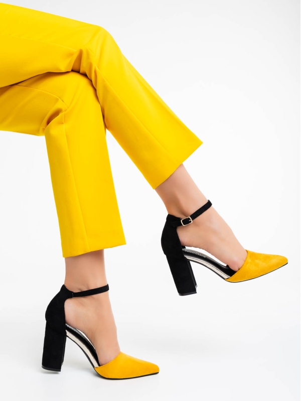 Дамски обувки с ток жълти от текстилен материал Sapna - Kalapod.bg