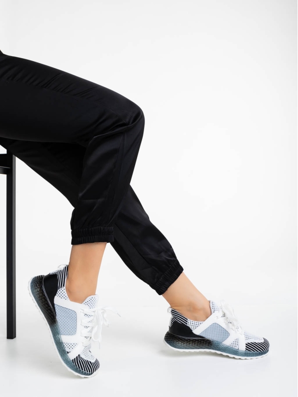 Дамски спортни обувки бели с черно от текстилен материал Torillia, 4 - Kalapod.bg