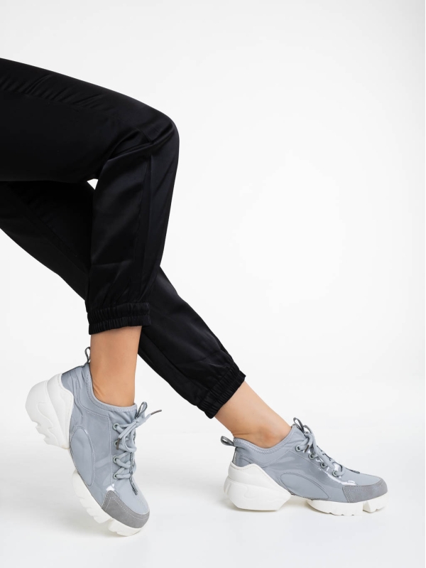 Дамски спортни обувки сиви от текстилен материал Sonia, 4 - Kalapod.bg