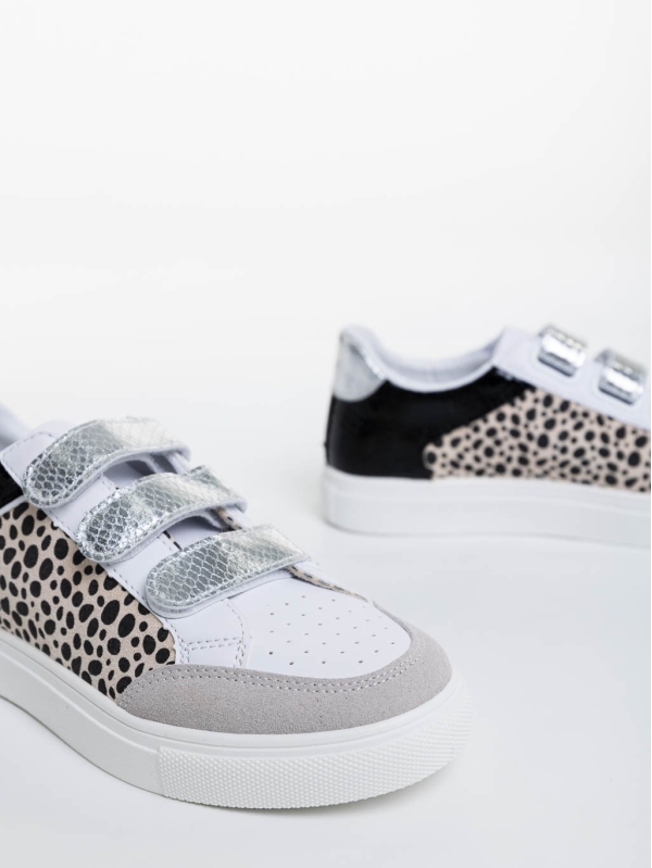 Дамски спортни обувки бели с леопардова шарка от екологична кожа Reiva, 7 - Kalapod.bg