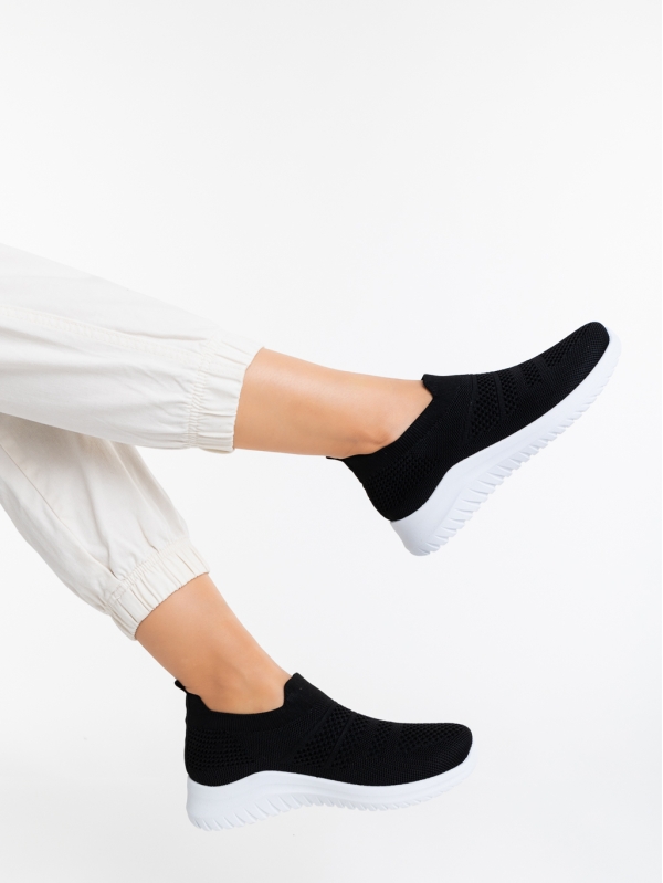 Дамски спортни обувки черни с бяло от текстилен материал  Sumitra, 3 - Kalapod.bg