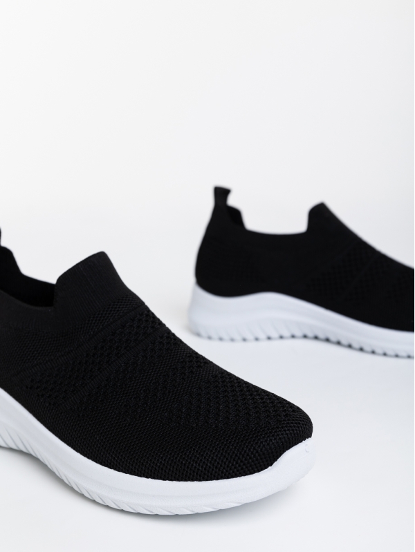 Дамски спортни обувки черни с бяло от текстилен материал  Sumitra, 6 - Kalapod.bg