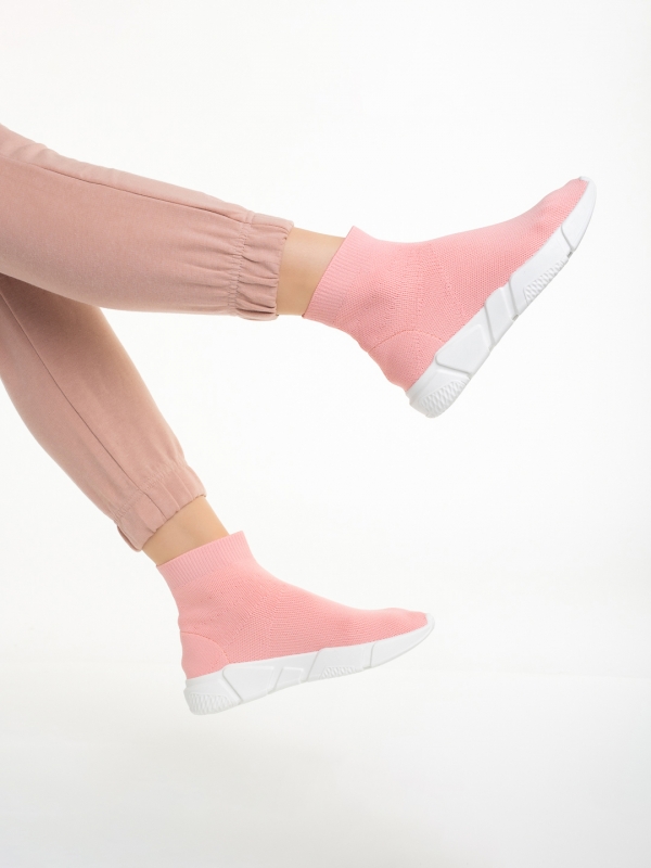 Дамски спортни обувки  розови  от текстилен материал  Barica - Kalapod.bg