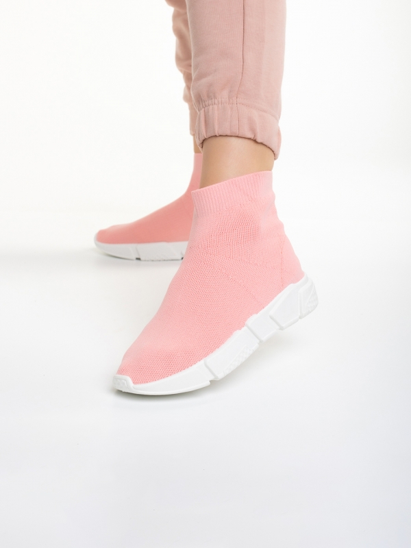 Дамски спортни обувки  розови  от текстилен материал  Barica, 2 - Kalapod.bg