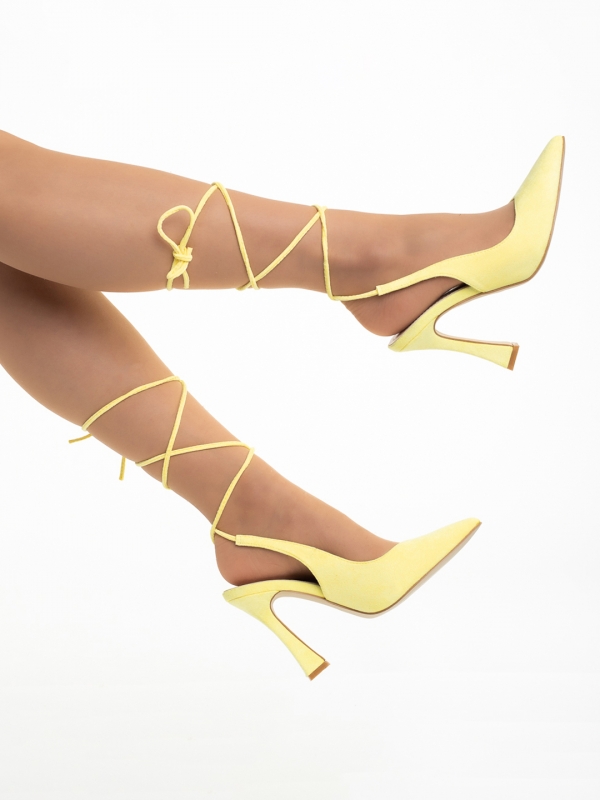 Дамски обувки  жълти  от текстилен материал  с ток  Raya, 6 - Kalapod.bg