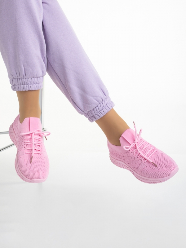 Дамски спортни обувки тъмно розови  от текстилен материал  Kassidy - Kalapod.bg