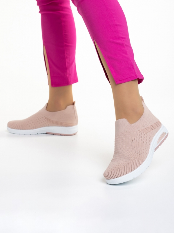 Дамски спортни обувки  розови  от текстилен материал  April, 4 - Kalapod.bg