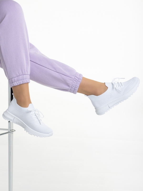 Дамски спортни обувки  бели  от текстилен материал  Dasa, 5 - Kalapod.bg