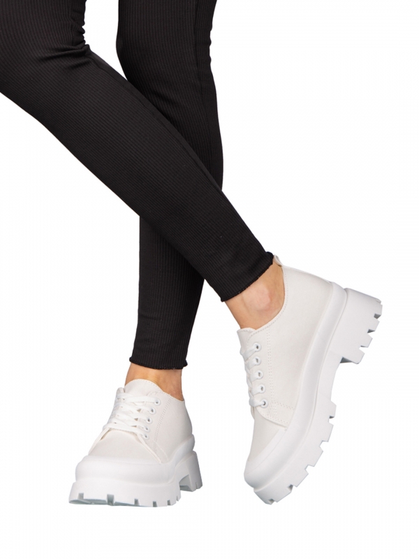 Дамски спортни обувки бели  от текстилен материал  Genie, 2 - Kalapod.bg