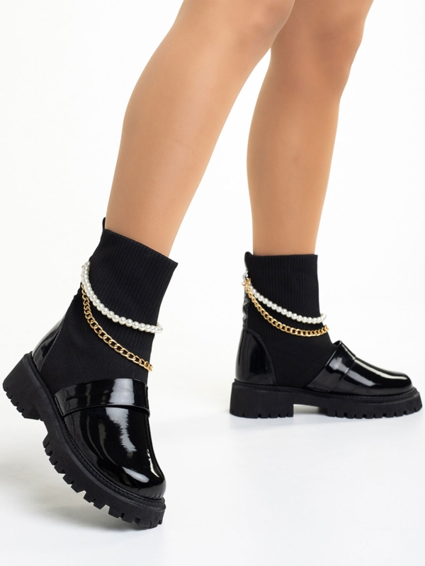 Дамски чизми черни  от лачена еко кожа и текстилен материал Caralyn - Kalapod.bg