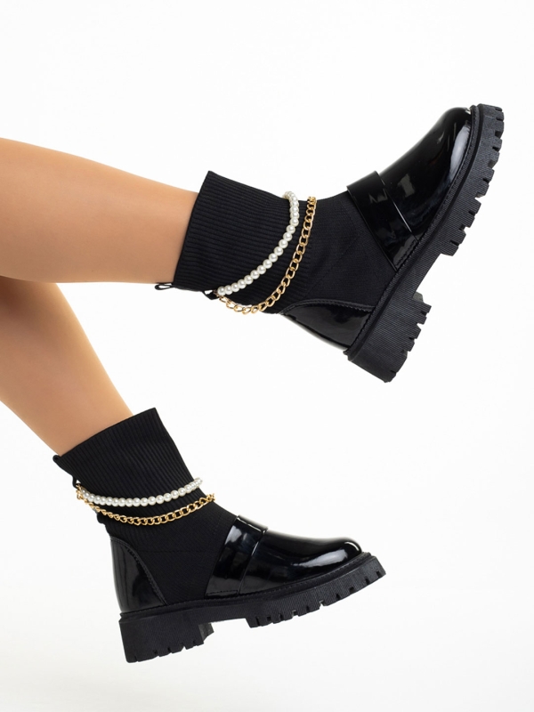 Дамски чизми черни  от лачена еко кожа и текстилен материал Caralyn, 5 - Kalapod.bg